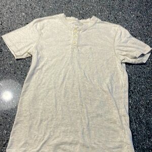 American Eagle short sleeve Henley, size small